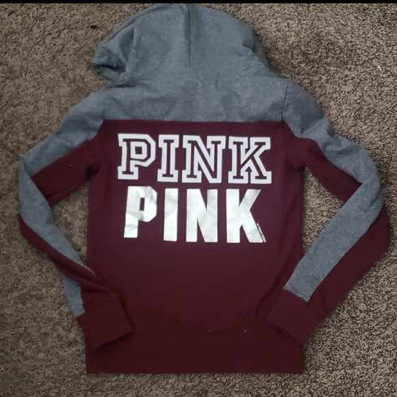 VICTORIA SECRET SWEATER - Picture 3 of 4